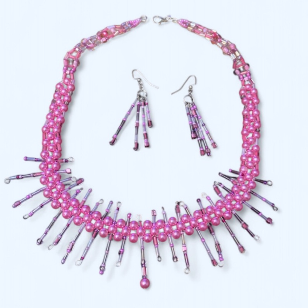 Chic Pink women’s Beaded  Spikes Necklace set